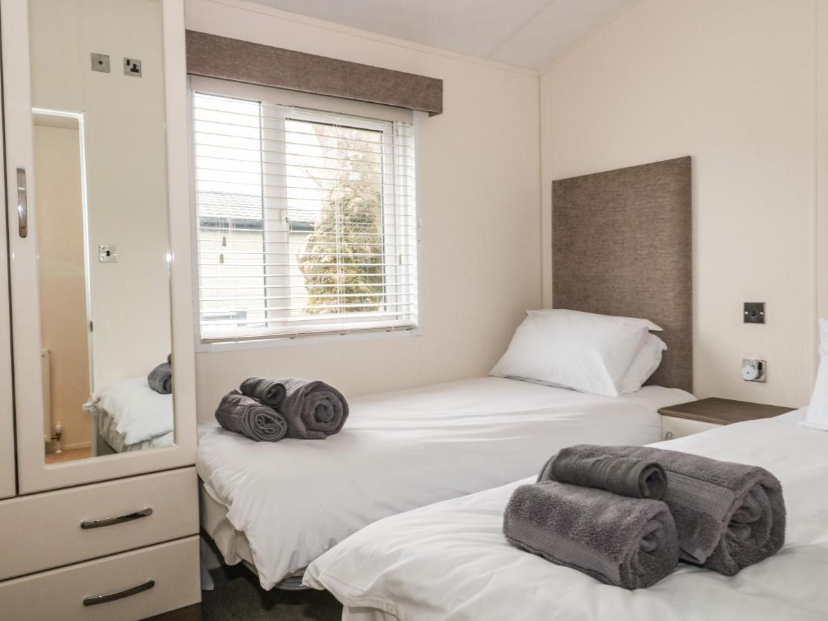 Amethyst Lodge Lymington Buitenkant foto